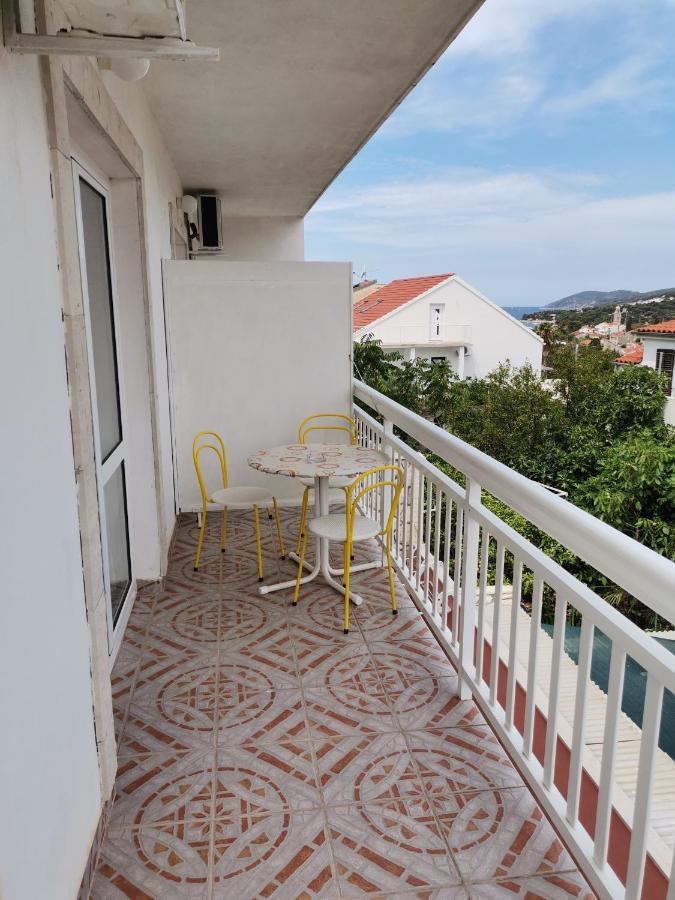 חוואר Apartments Radonic מראה חיצוני תמונה