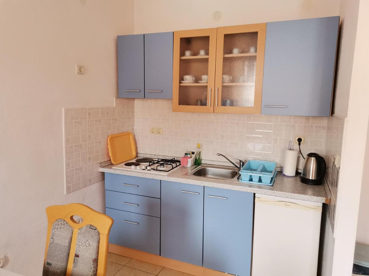 חוואר Apartments Radonic מראה חיצוני תמונה