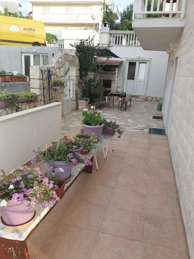 חוואר Apartments Radonic מראה חיצוני תמונה