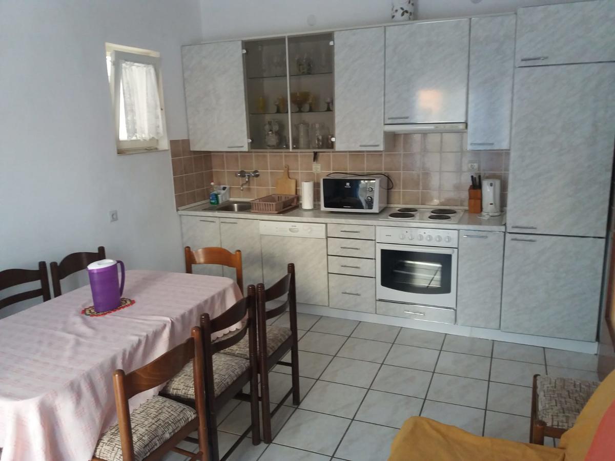 חוואר Apartments Radonic מראה חיצוני תמונה